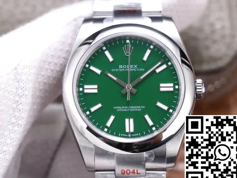 M124300-0005 Rolex Dial Factory Perpetual 41MM EW Oyster Green 0320